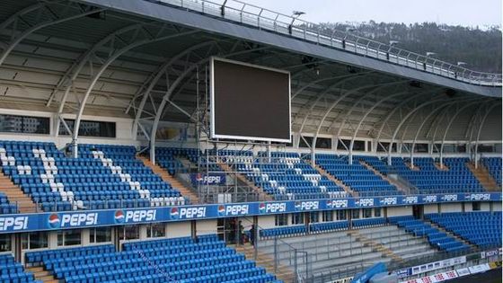 P4 LED Advertising Boards Football Stadium outdoor smd led display 5-400m View Distance