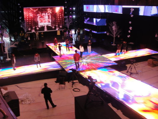 Energy Saving Custom Led Screens / Led Video Dance Floor 90mm Casing Thickness