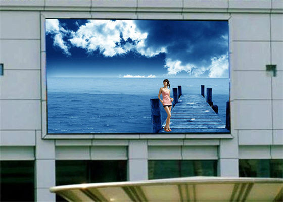 Clear Vivid Image P5mm Outdoor Fixed Full Color LED Display With Great Heat Dissipation 7000cd/sqm
