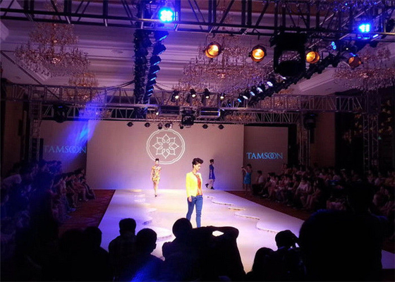 Super HD P4.81 Rental LED Screen 3840Hz Refresh Frequency Led Ads Display IP65 WaterProof